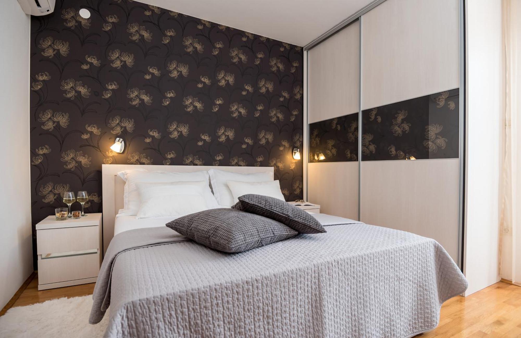 Apartments And Rooms With Parking Space Rogoznica - 10339 الغرفة الصورة